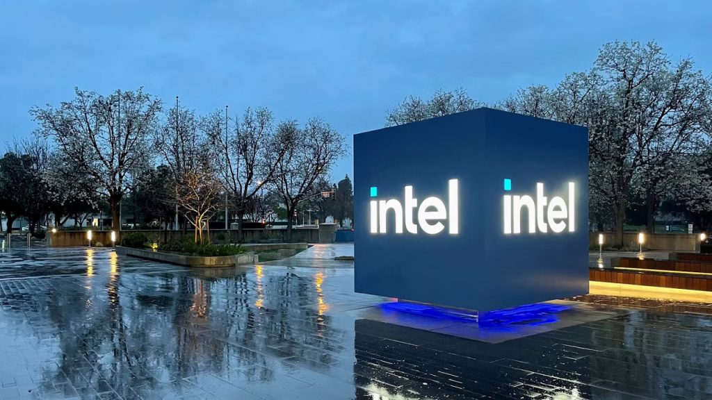 Intel to Cut Over 20% of Workforce Amid Strategic Restructuring